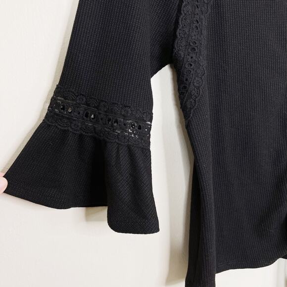 Jun & Ivy Black Button Down Tie Front Tee Waffle Texture XSmall XS Ruffle Sleeve - Picture 5 of 8